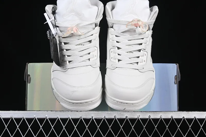 All categories Air Jordan Jordan series basketball shoes Air Jordan 5 Air Jordan 5 Retro "Light Orewood Brown" AJ5 Joe 5 Year of the Snake Limited HF3183-001